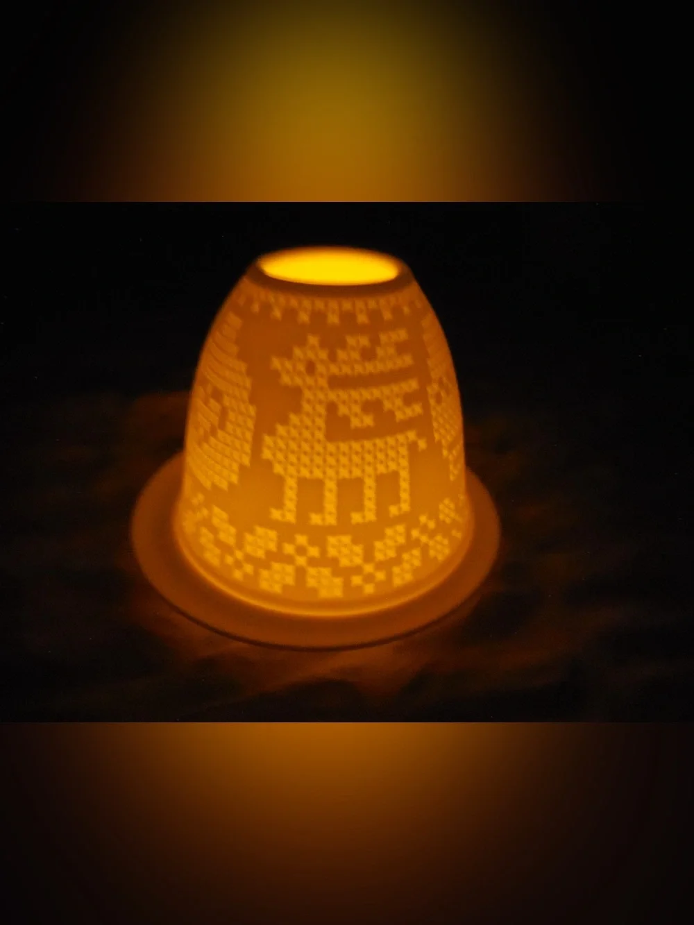 Lladro Lithophane Votive Light - Cross-Stitch Pattern (Orange)